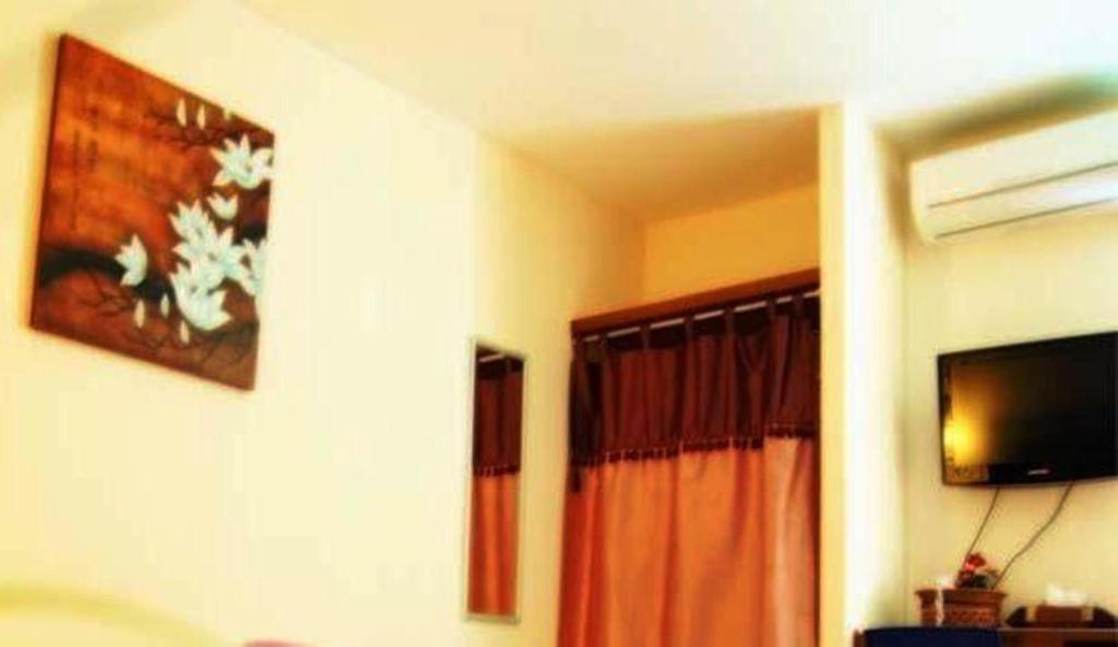 בנגקוק Vareevara Apartment מראה חיצוני תמונה