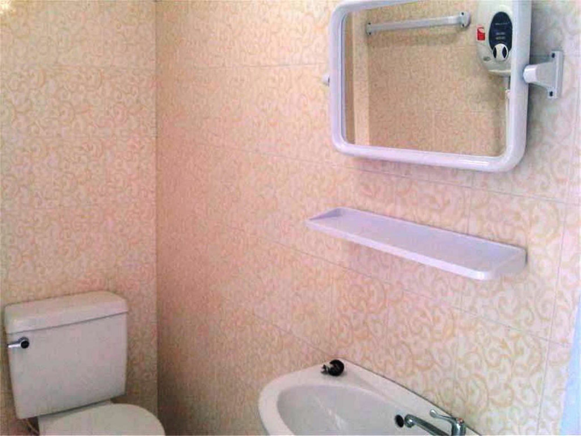 בנגקוק Vareevara Apartment מראה חיצוני תמונה